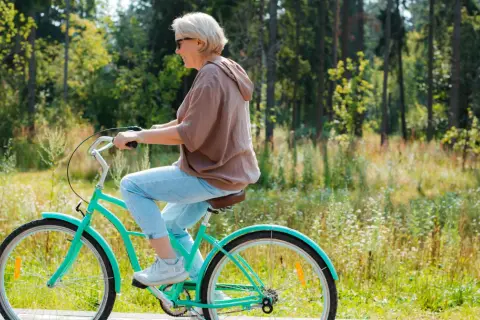 Ile czasu zajmuje jazda na rowerze 30 km? Sprawdź, co wpływa na czas!